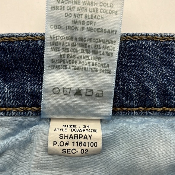 Joes Jeans 5” Inseam Mid Rise Shorts Size 24 - Picture 10 of 16